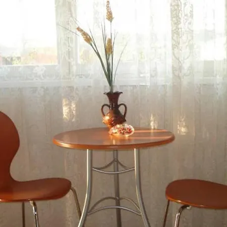 Apartman Charming In With Parking Included *