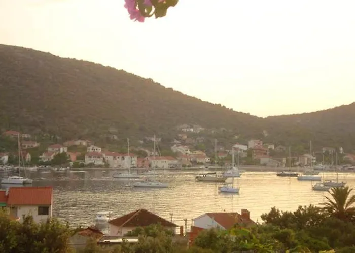 Apartman Charming In With Parking Included