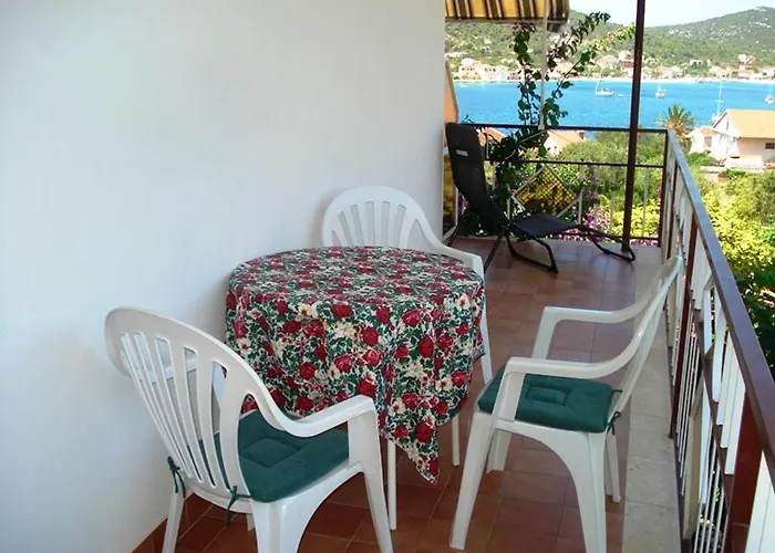 Apartman Charming In With Parking Included